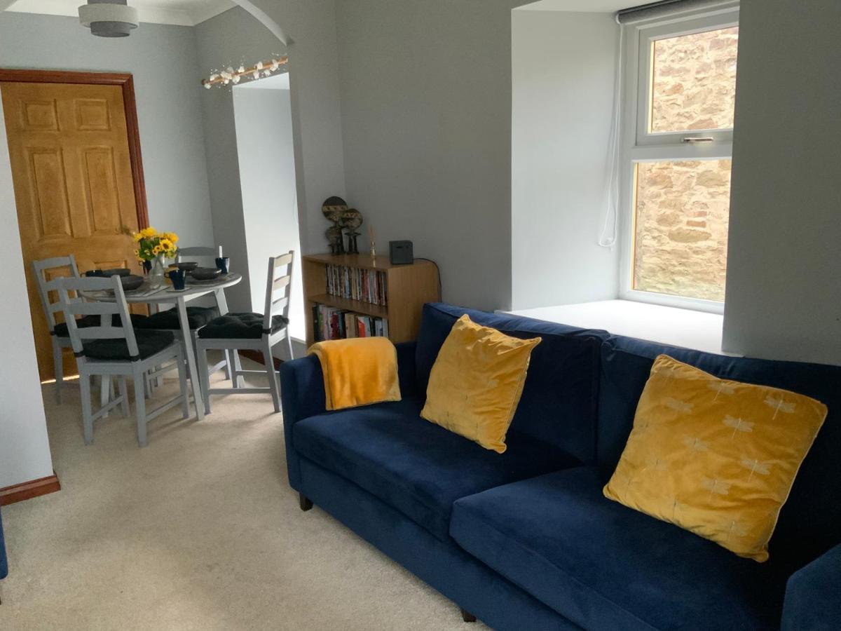 The Granary At Tinto Retreats, Biggar Is A Gorgeous 3 Bedroom Stone Cottage Wiston  Kültér fotó